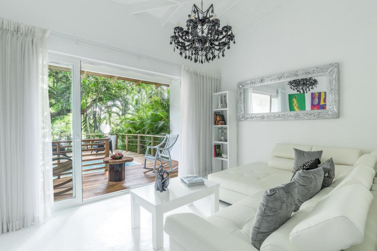 מאל פאיס Gigi Brown Beachfront Santa Teresa מראה חיצוני תמונה