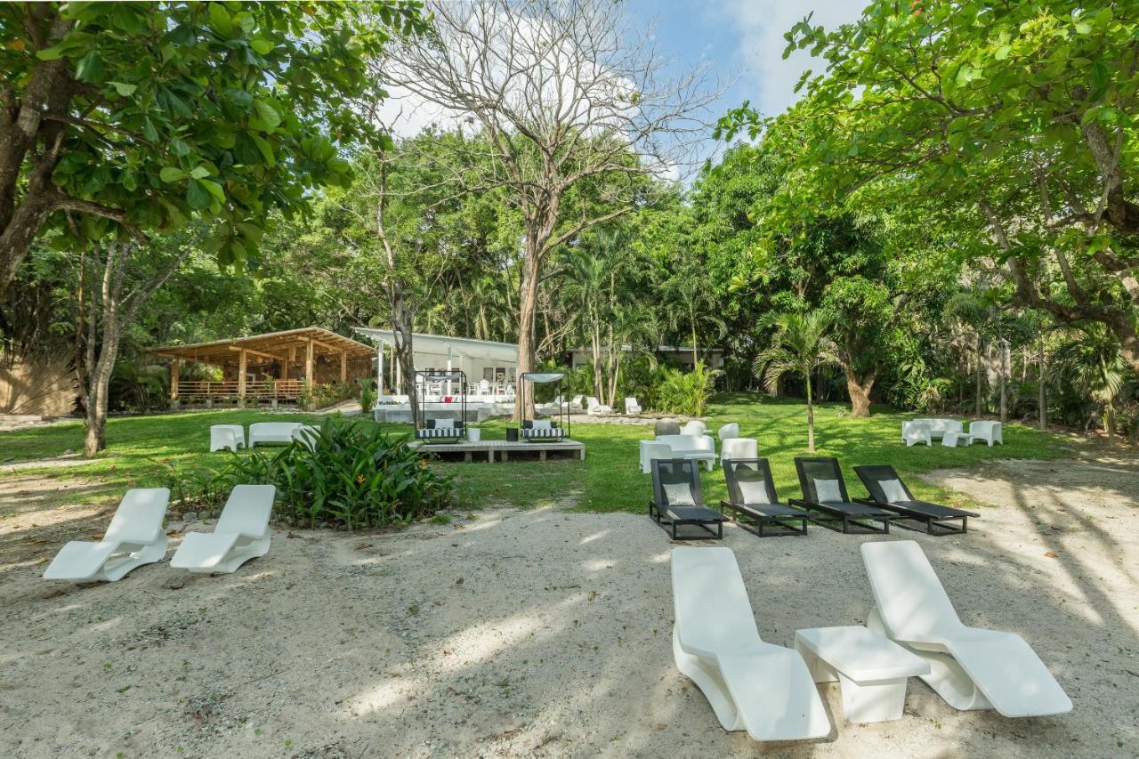 מאל פאיס Gigi Brown Beachfront Santa Teresa מראה חיצוני תמונה