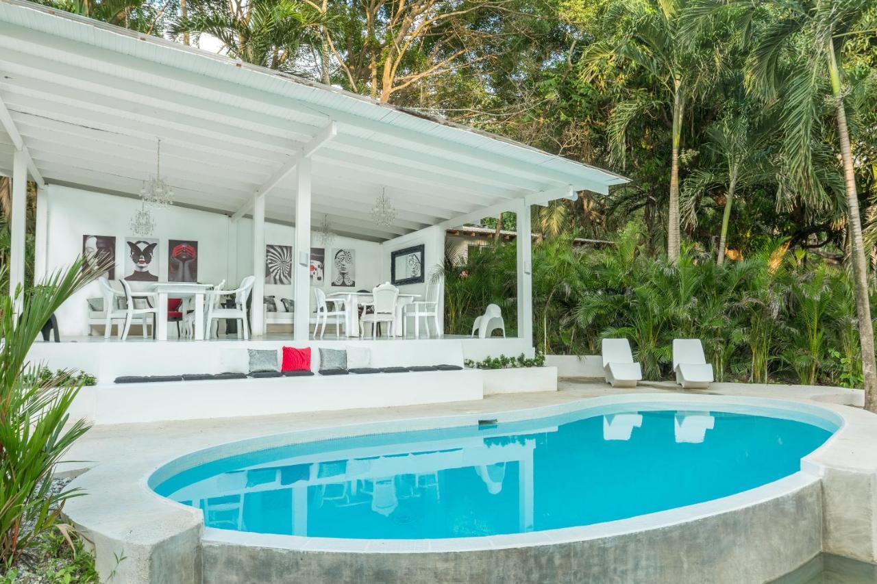 מאל פאיס Gigi Brown Beachfront Santa Teresa מראה חיצוני תמונה