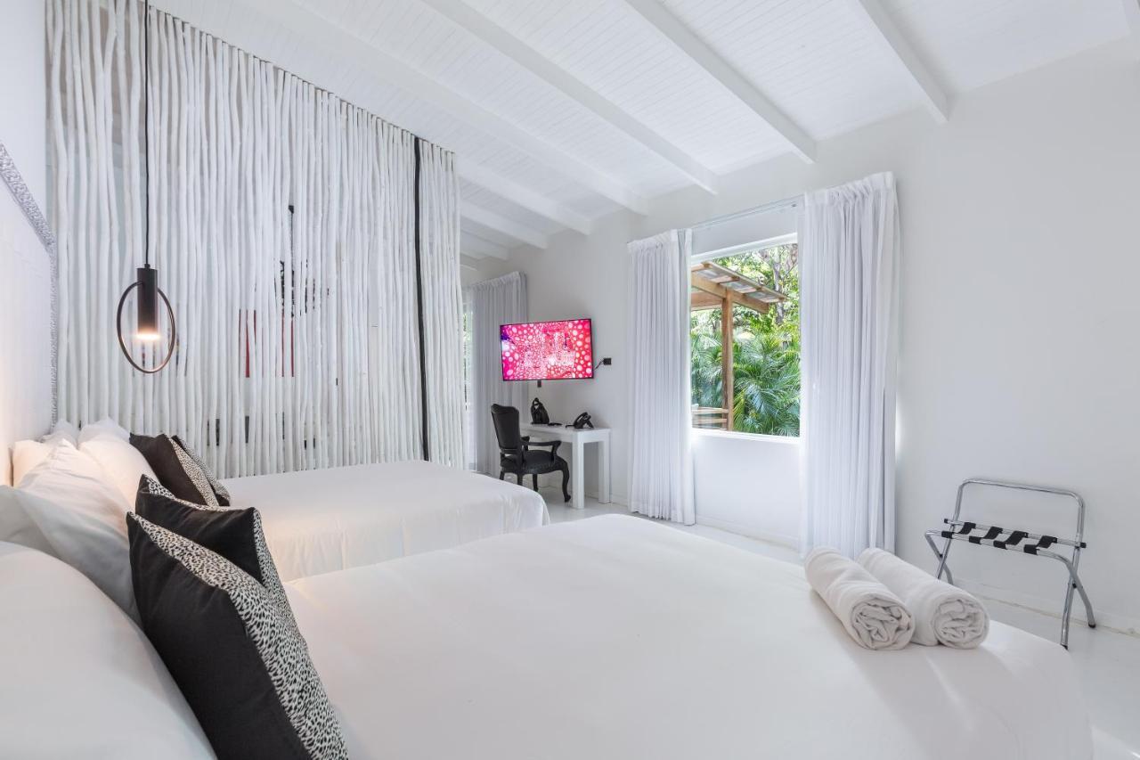 מאל פאיס Gigi Brown Beachfront Santa Teresa מראה חיצוני תמונה